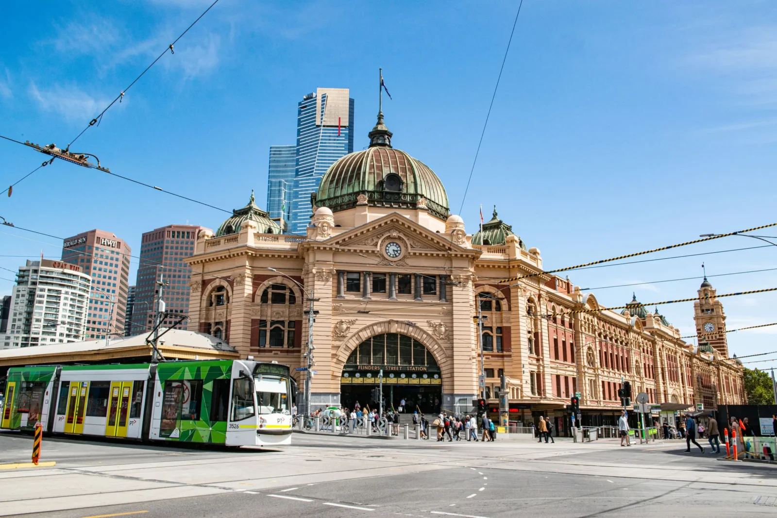 Discover Flinders Street Station