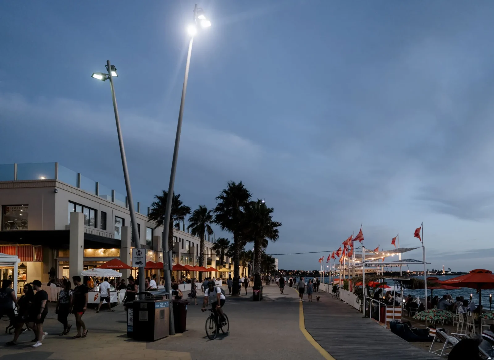 Experience Nightlife in St. Kilda