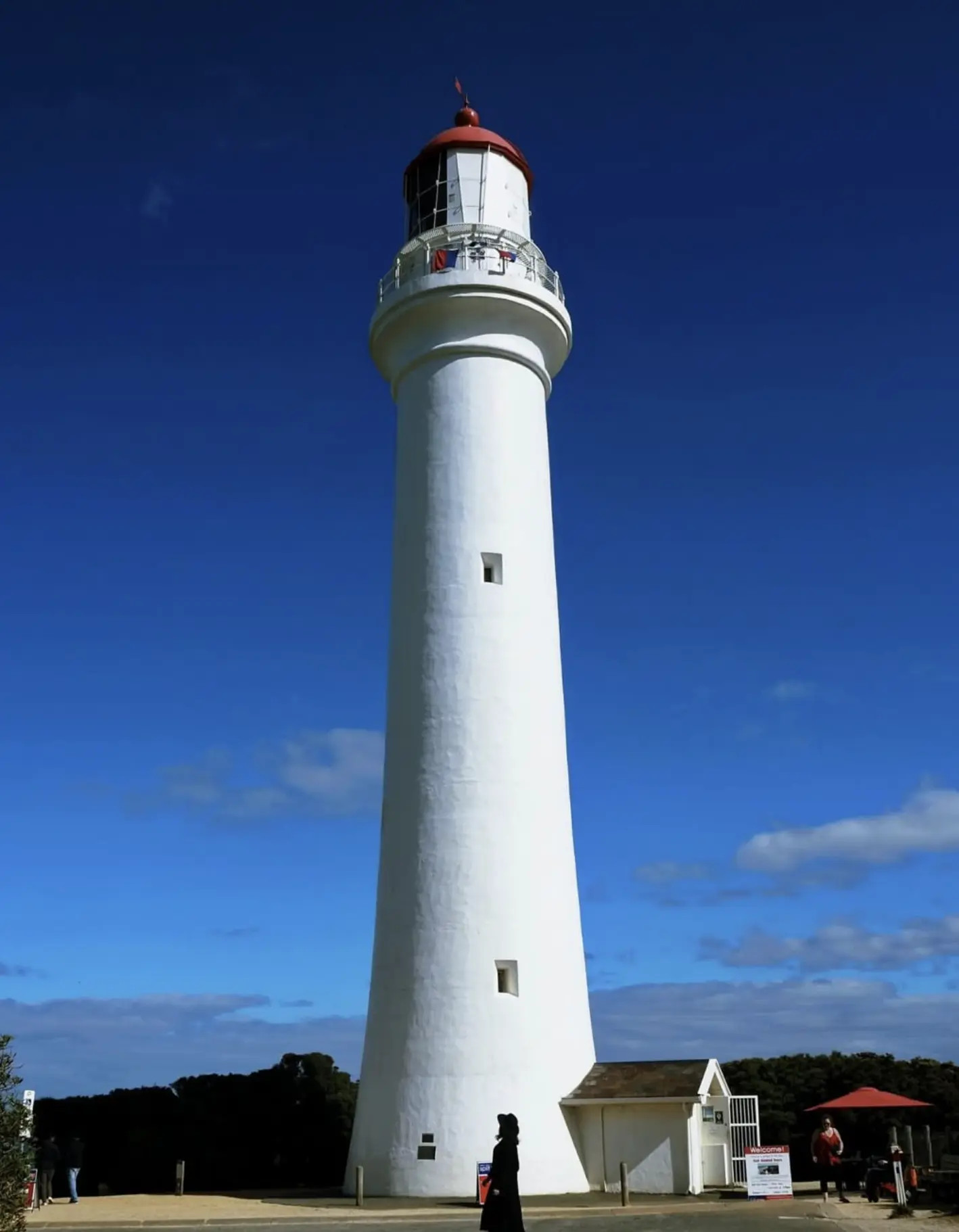 Lighthouses — The Coast’s Quiet Sentinel
