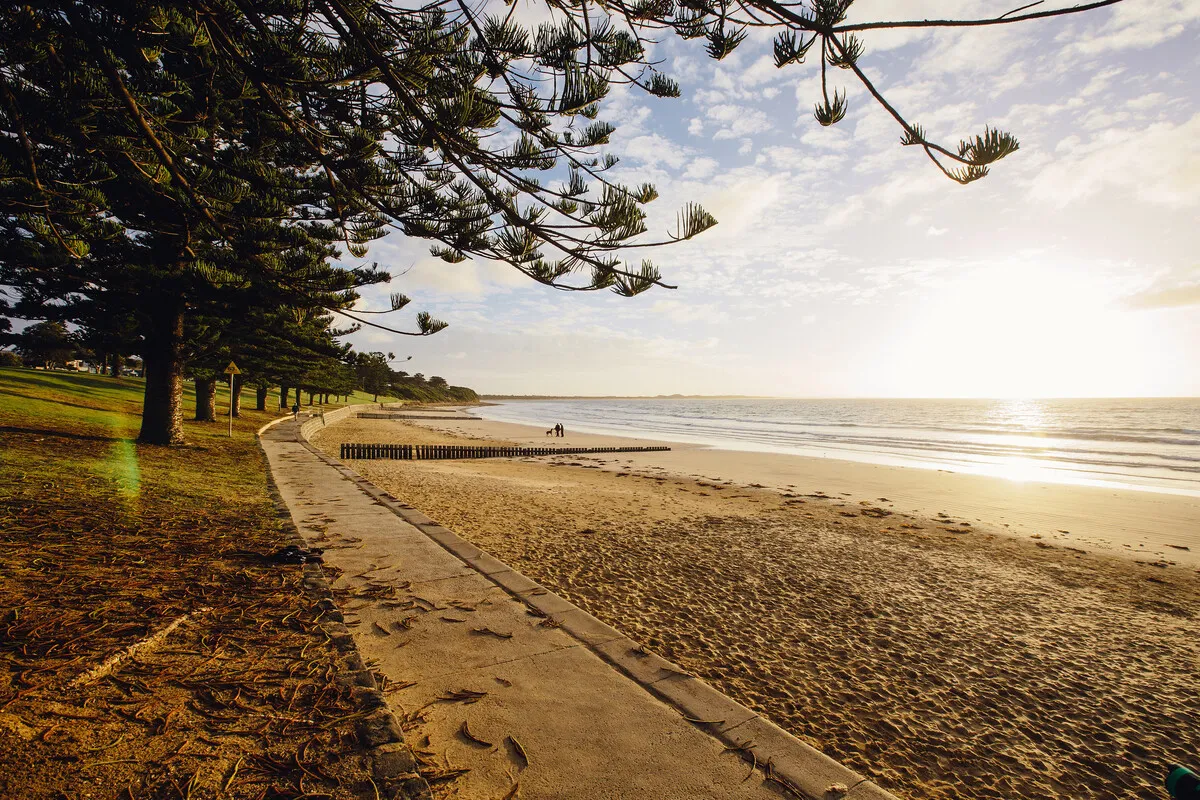 Lorne Main Beach