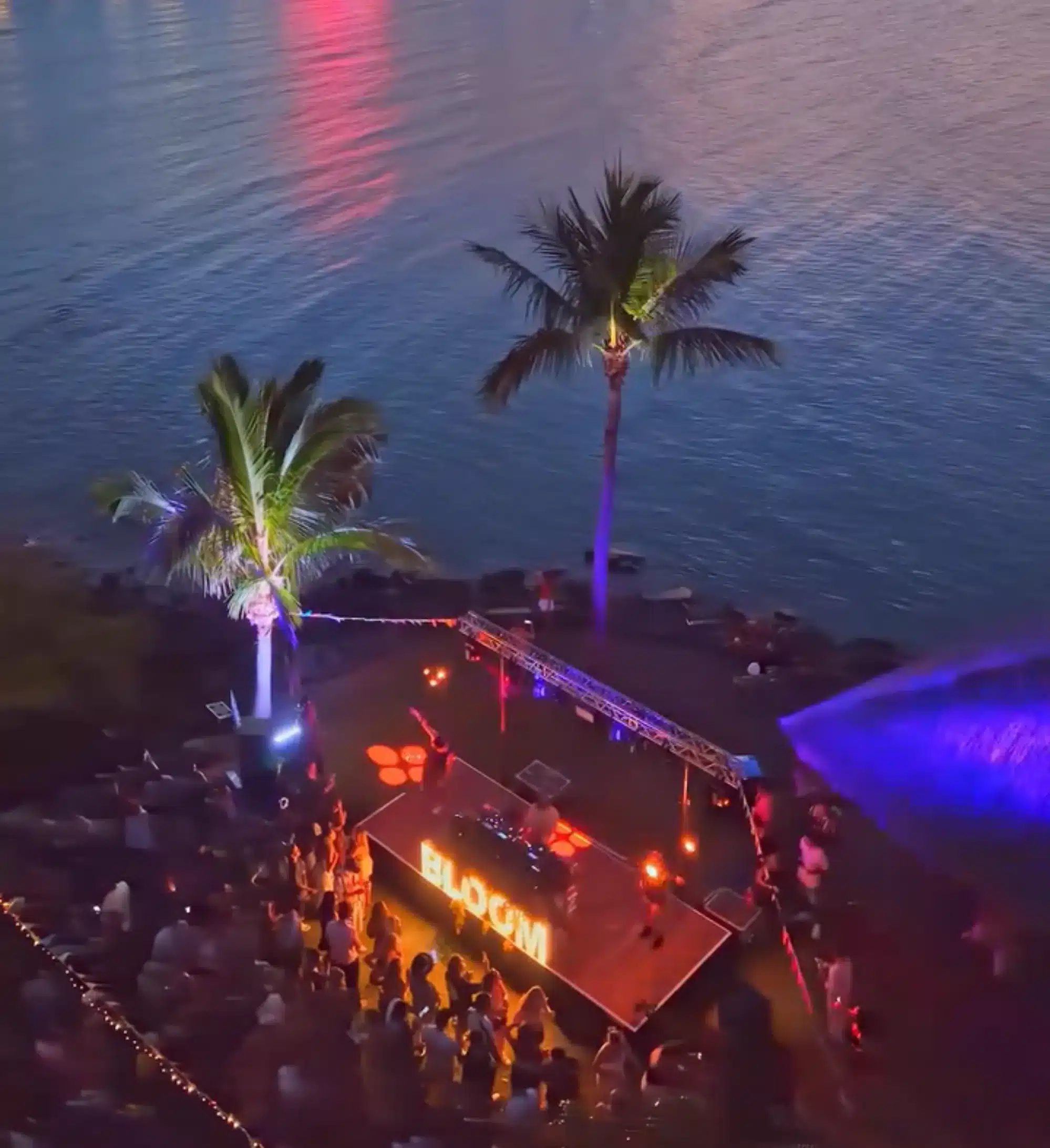 Recyclable Regatta Airlie Beach