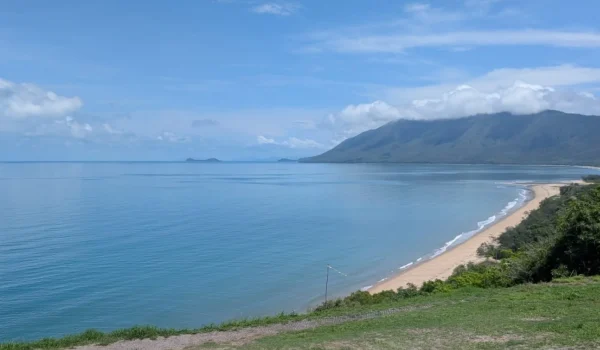 what is included in a Great Barrier Reef tour