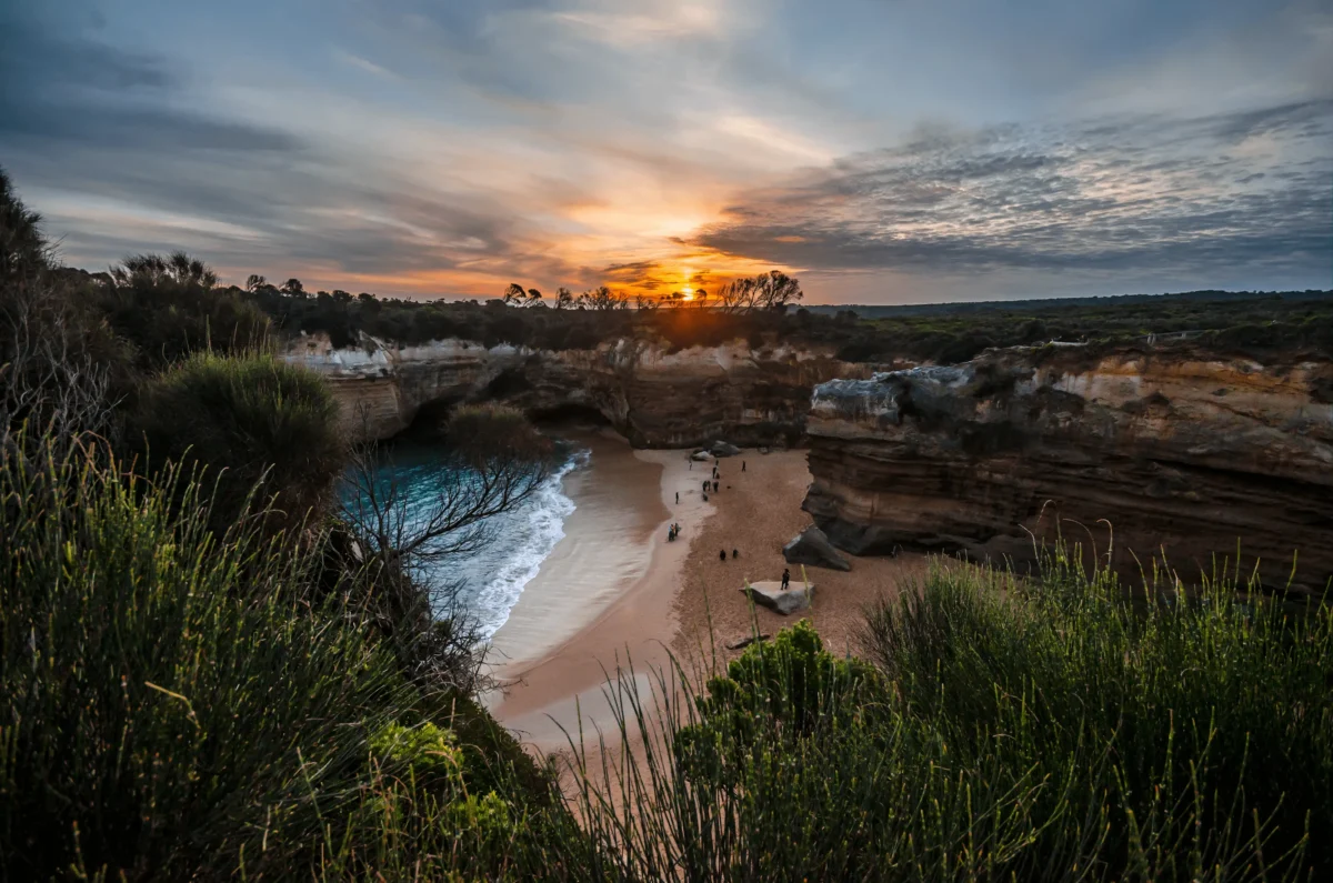 great ocean road reverse tour